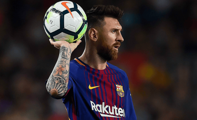 半岛体育APP-梅西强势横扫曼联晋级半决赛，状态火热！！